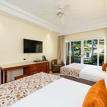 Hotel Tamarindo Diria Beach Resort Bilik gambar