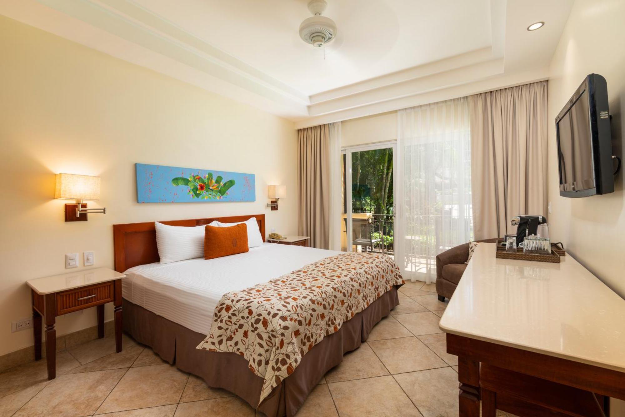 Hotel Tamarindo Diria Beach Resort Bilik gambar