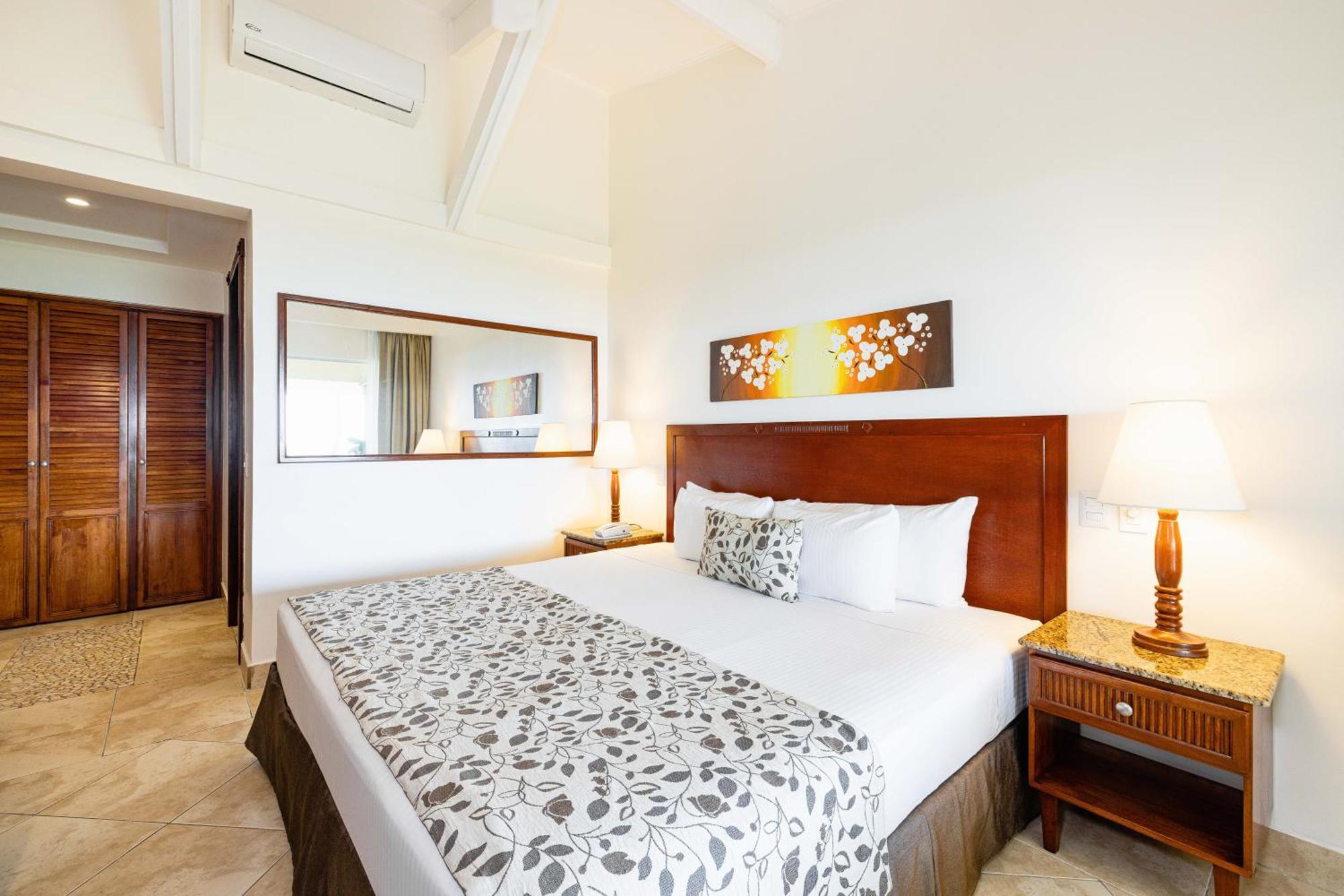 Hotel Tamarindo Diria Beach Resort Bilik gambar